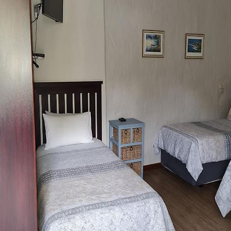 Skietberg Lodge Colesberg Bagian luar foto