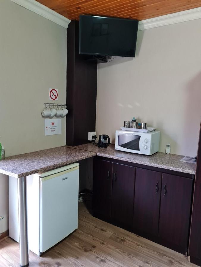 Skietberg Lodge Colesberg Bagian luar foto