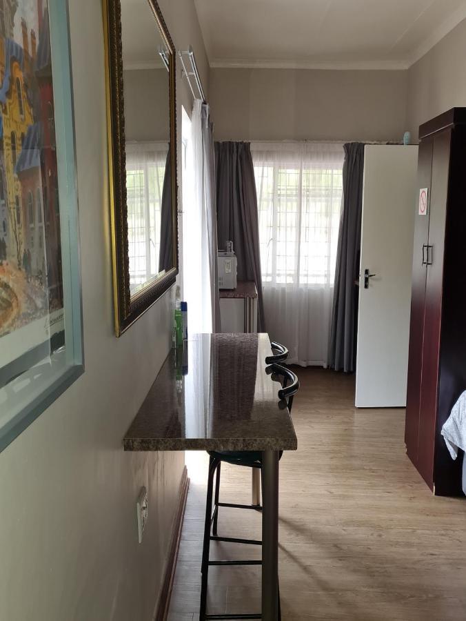 Skietberg Lodge Colesberg Bagian luar foto