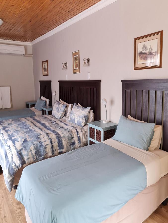 Skietberg Lodge Colesberg Bagian luar foto
