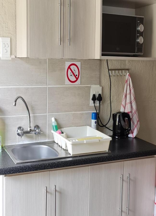 Skietberg Lodge Colesberg Bagian luar foto