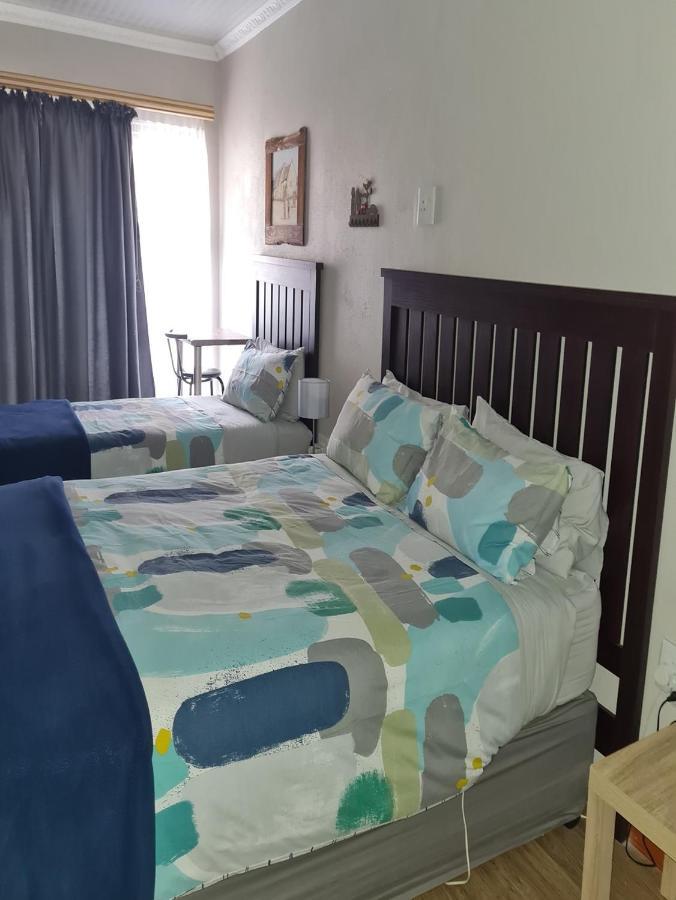 Skietberg Lodge Colesberg Bagian luar foto